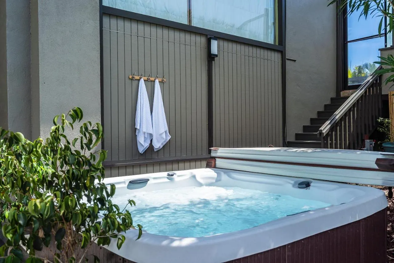 Bed & Breakfast Noahs Hideaway Luxury B&B Lahaina USA